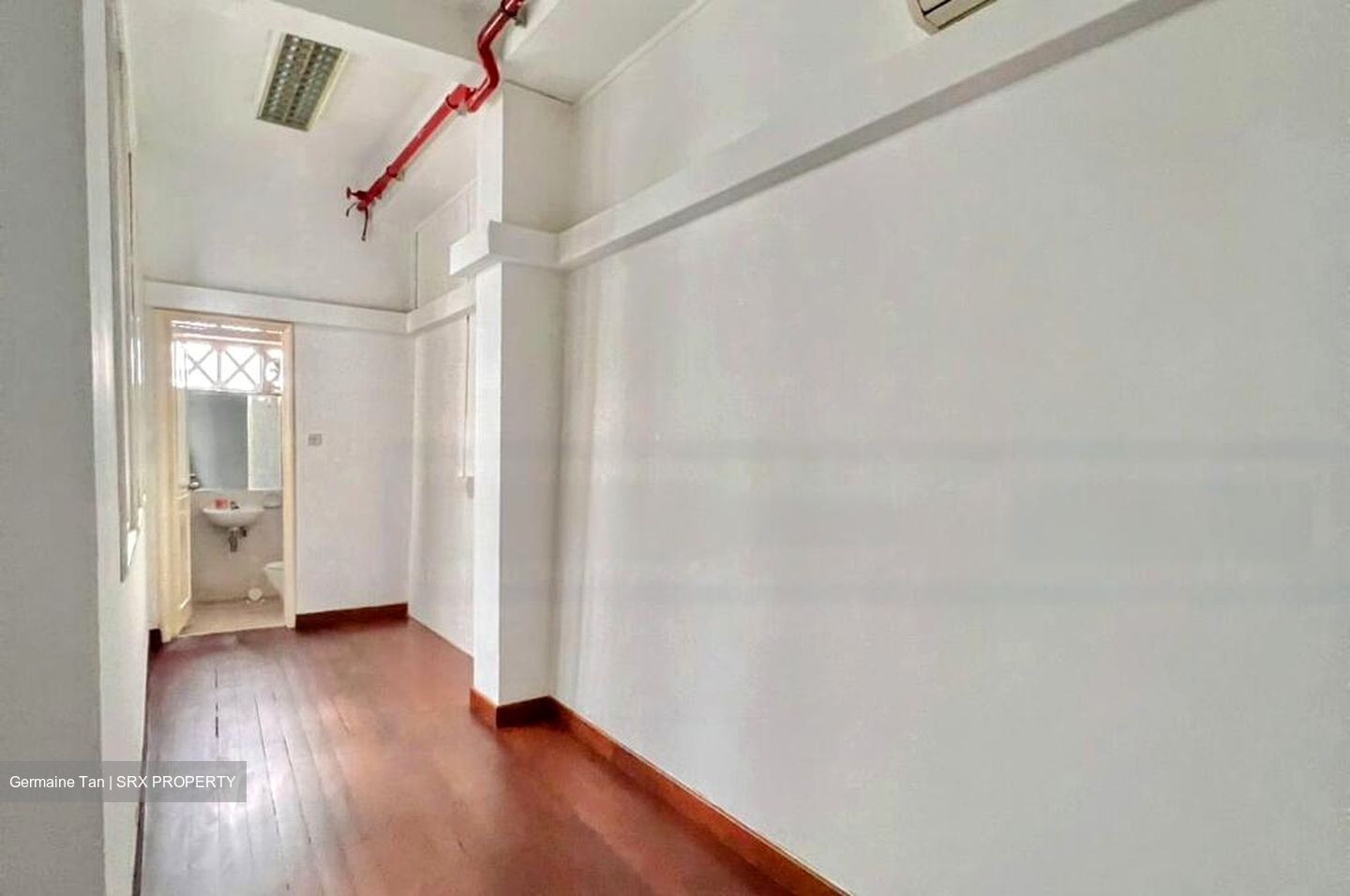 Lex Loci (D1), Office #570501391